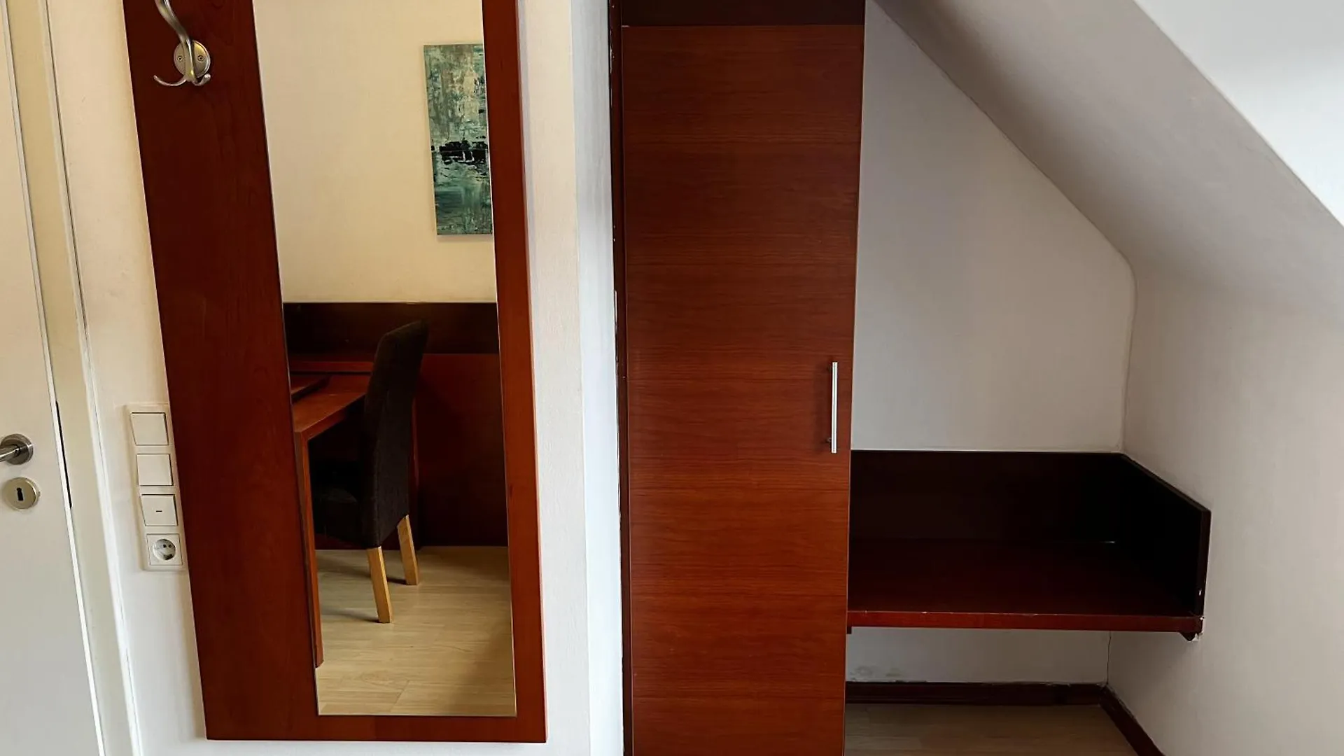 Hotel Tenova Koeln-Neumarkt  Köln