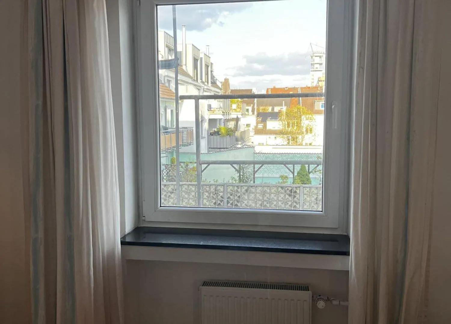Hotel Tenova Koeln-Neumarkt 0*, Köln Almanya