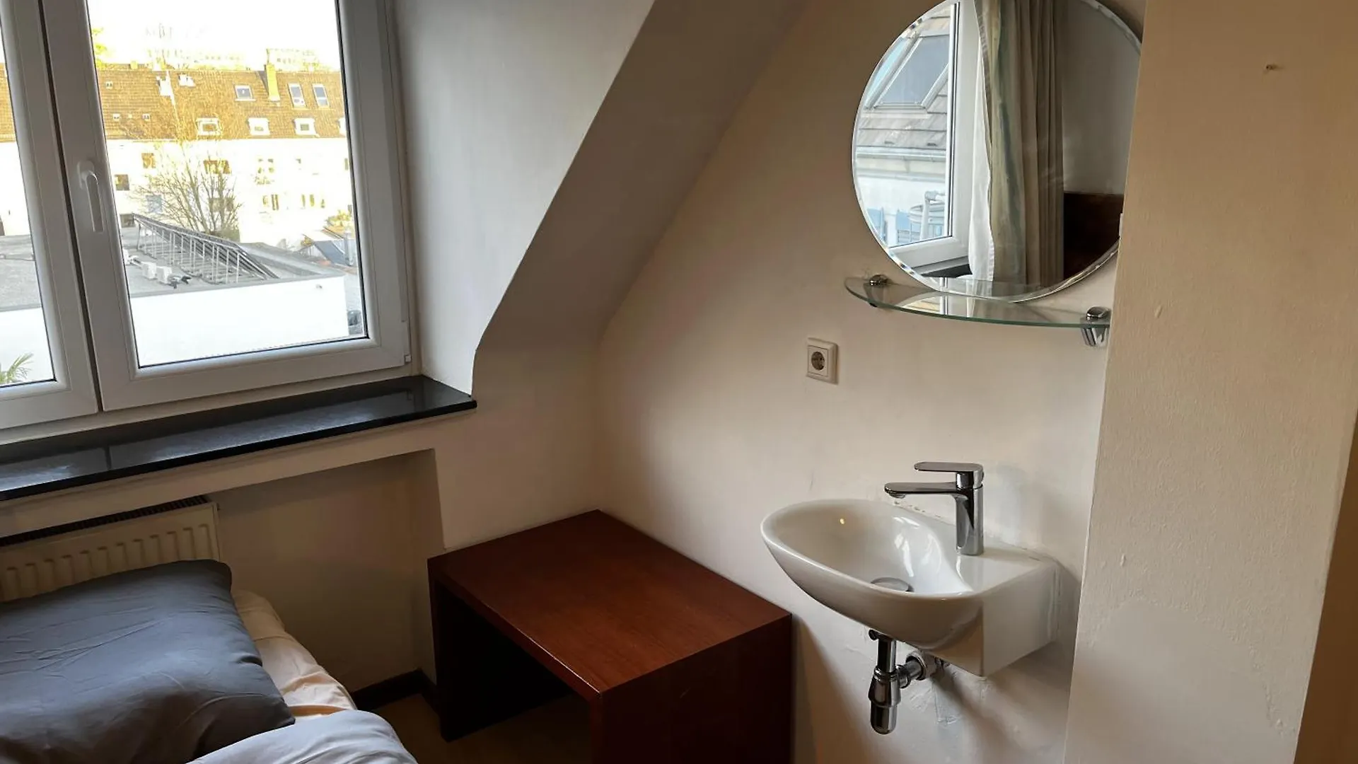 Hotel Tenova Koeln-Neumarkt Germany